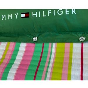 Chic Tommy Hilfiger Padded Beach Pool Mat Pillow Roll & Carry Strap, Cotton Top